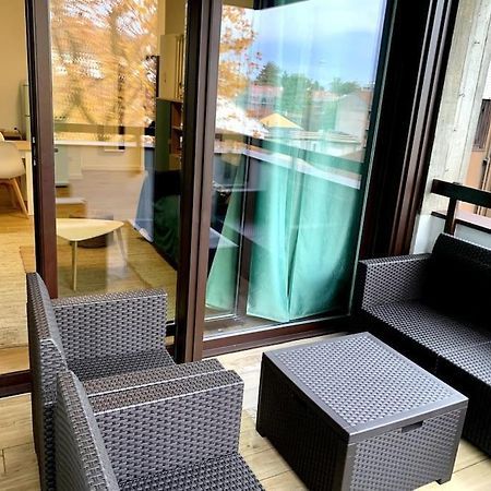 Appartamento Con Terrazzo Sui Tetti Milanesi Exterior foto